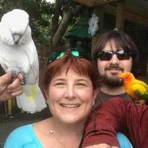 Meet your Posher, Laurie